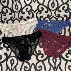 NWT Victoria's Secret Small Dream Angels Cheektini Lace Panties - Set of 4